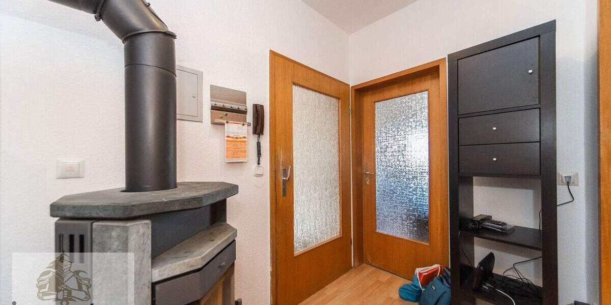 Mehrfamilienhaus, Wohnhaus Heilbronn / Neckargartach Neckargartach - 8 Zimmer, 194 m&sup2;, 548.000&euro; | Angebot:25742864