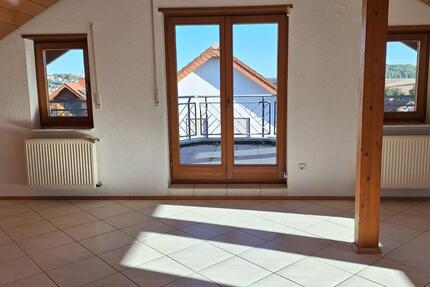 2-Zimmer-DG-Wohnung in Sinsheim-Hoffenheim zu vermieten zimmer