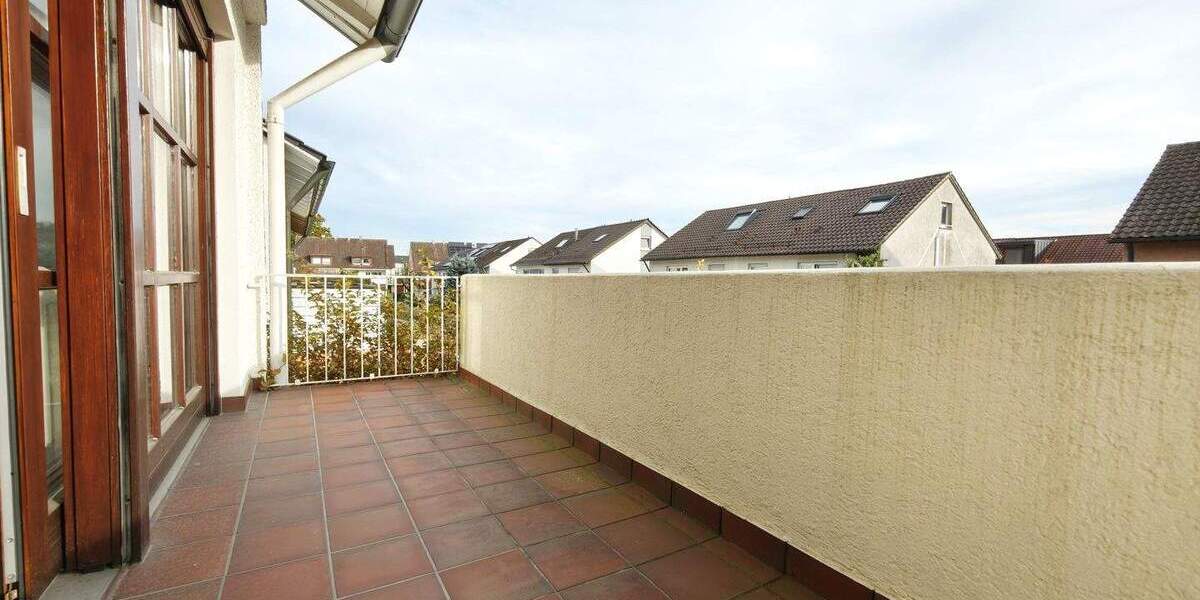 Vielfältig nutzbares 4-Familienhaus in gefragter Lage von Ludwigsburg-Pflugfelden 1 zimmer