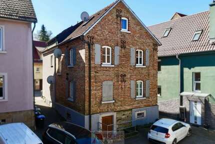 Haus Vaihingen an der Enz-Kleinglattbach Kleinglattbach - 7 Zimmer, 171 m&sup2;, 219.000&euro; | Angebot:26335536