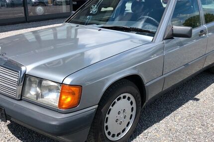Mercedes-Benz 190 184.000 km 6.450 € Öhringen 74613