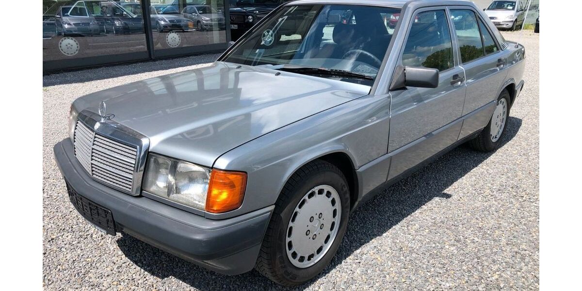 Mercedes-Benz 190 184.000 km 6.450 € Öhringen 74613