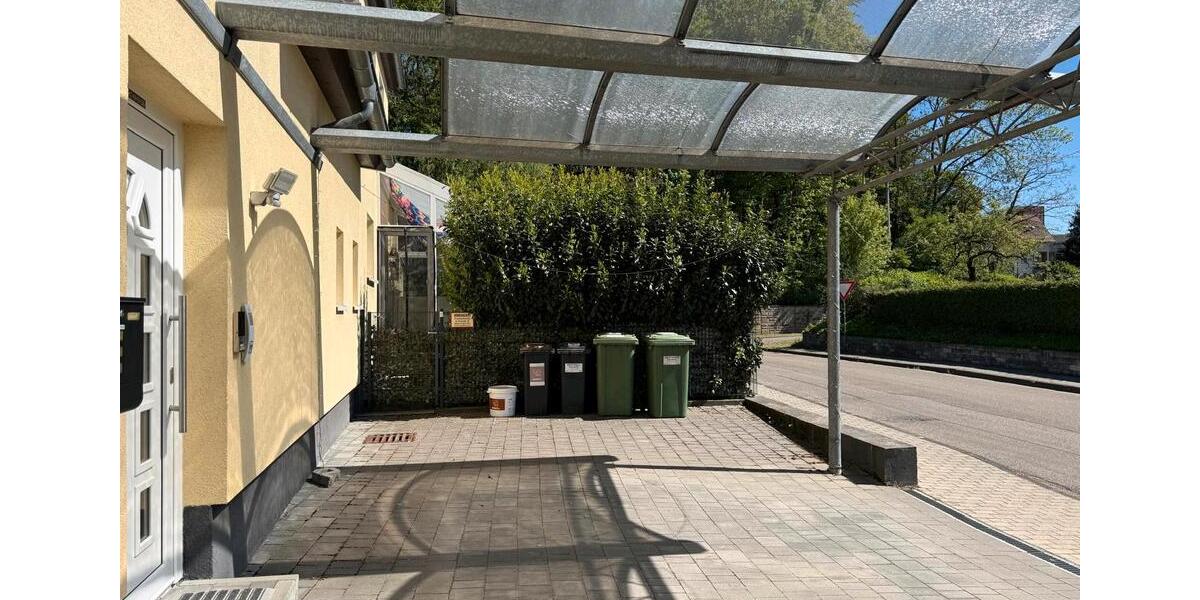 Doppelhaushälfte Sulzfeld - 4 Zimmer, 132 m&sup2;, 450.000&euro; | Angebot:26398035