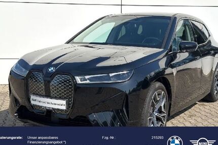 BMW iX 24.800 km 47.220 &euro; Öhringen 74613