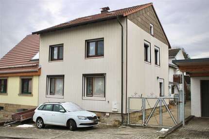 Haus Sinsheim - 7 Zimmer, 195 m&sup2;, 535.000&euro; | Angebot:25201312
