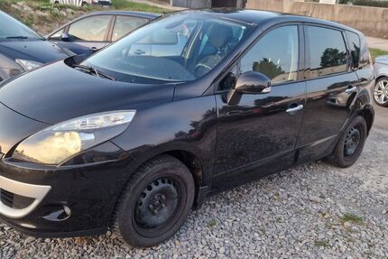 Renault Scenic 148.657 km 2.290 € Massenbachhausen 74252