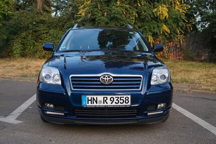 Toyota Avensis 213.426 km 3.600 &euro; Heilbronn 74080