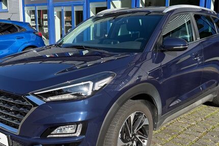Hyundai TUCSON 61.000 km 18.390 &euro; Mosbach 74821