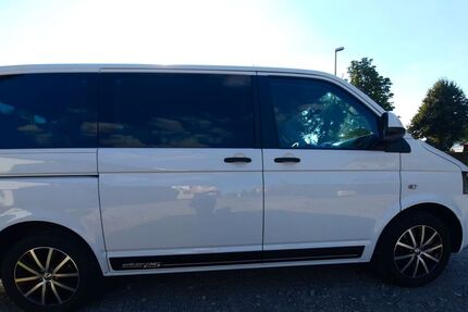 VW T5 Multivan 182.000 km 22.500 &euro; schwaigern 74193