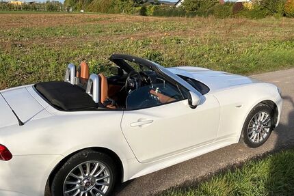 Fiat 124 Spider 84.000 km 15.900 &euro; Eppingen Mühlbach 75031