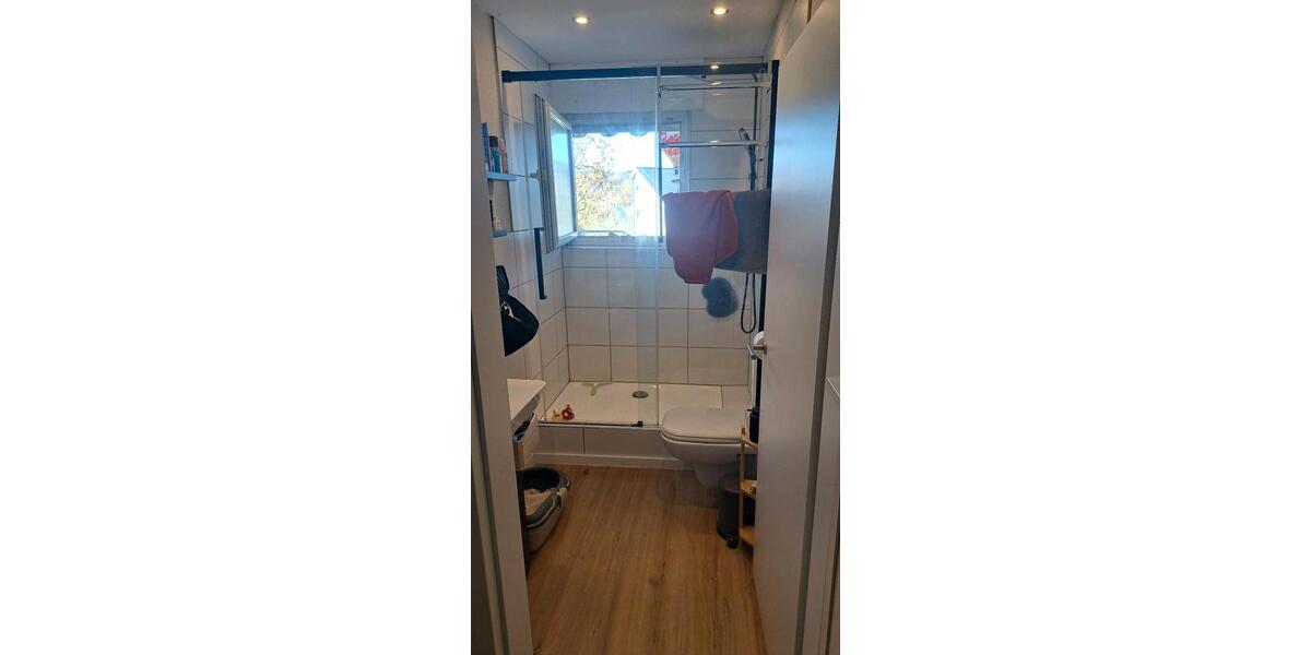 Etagenwohnung Sinsheim - 3 Zimmer, 65 m&sup2;, 210.000&euro; | Angebot:26215227