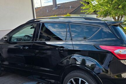 Ford Kuga 99.000 km 11.900 &euro; Schwaigern 74193