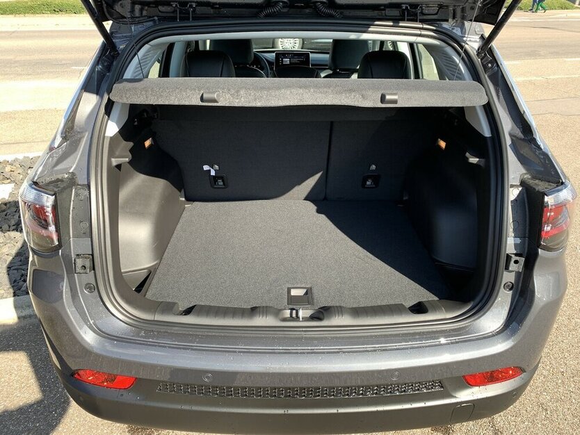 Compass 1.5 Mild-Hybrid Altitude Automatik