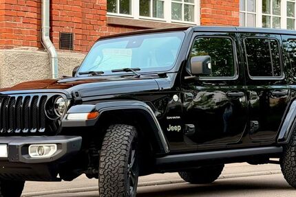 Jeep Wrangler 98.000 km 38.990 &euro; Bietigheim-Bissingen 74321