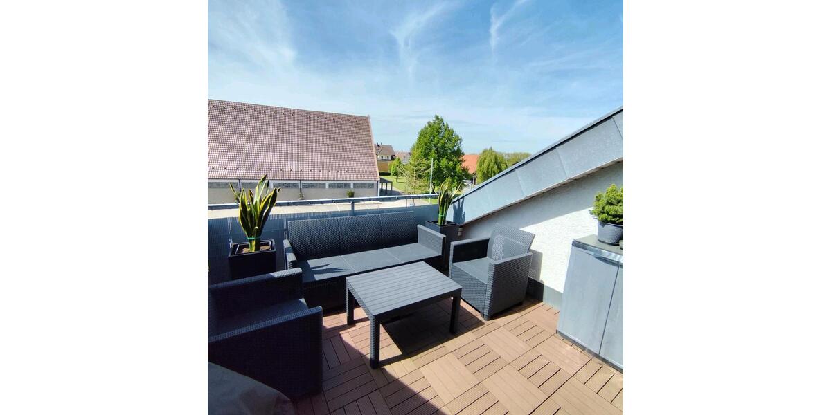 Dachgeschoßwohnung Neuenstadt am Kocher - 3 Zimmer, 77 m&sup2;, 235.000&euro; | Angebot:26638583