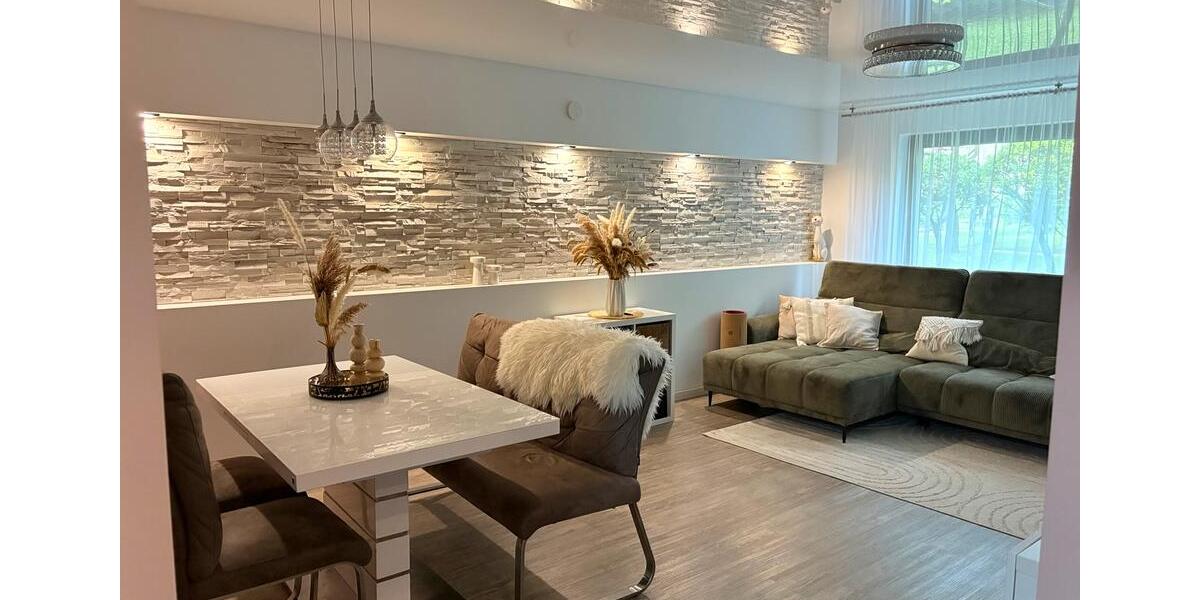 Schöne 4,5 Zimmer Terrassenwohnung in HNSontheim 4.5 zimmer