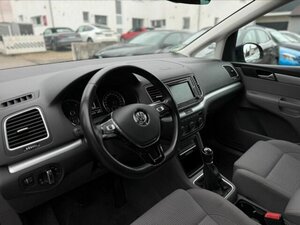 VW Sharan 2.0 TDI Comfortline BMT/Start-Stopp 212.000 km 12.990 &euro; Neckarsulm 74172