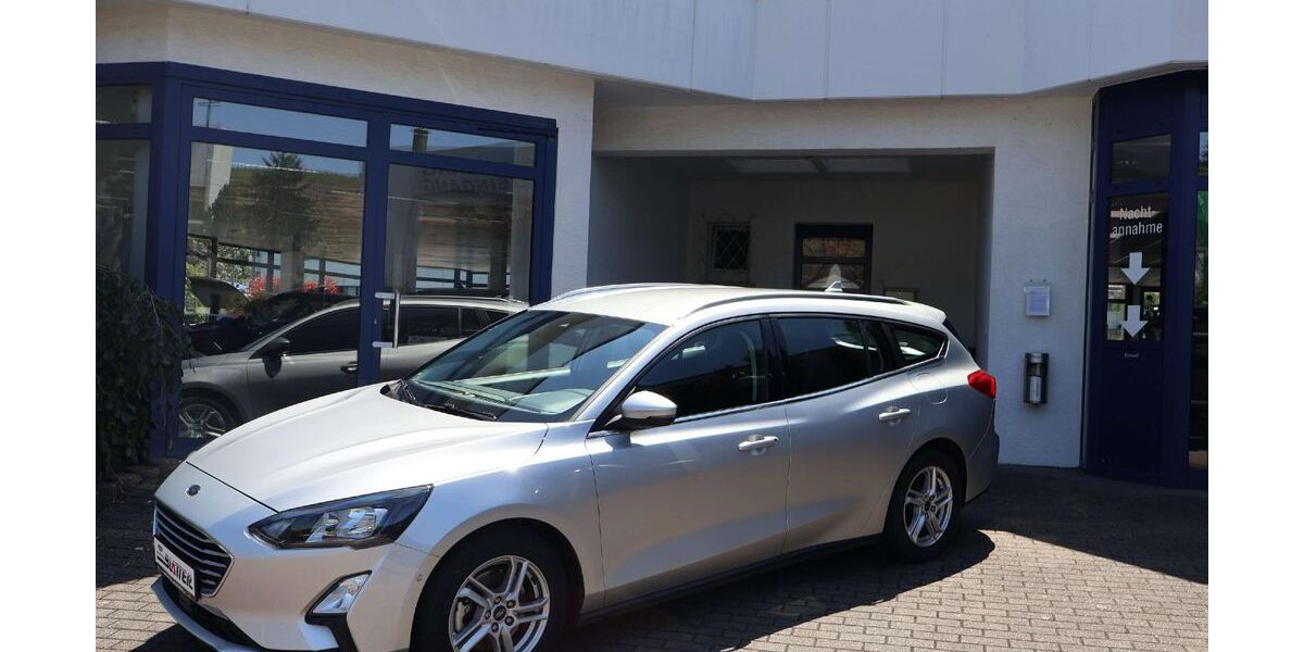 Ford Focus 49.650 km 16.980 &euro; Besigheim 74354