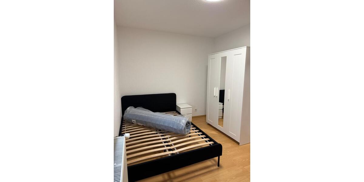 Erdgeschoßwohnung Ludwigsburg Pflugfelden - 1 Zimmer, 13 m&sup2;, 530&euro; | Angebot:25080108