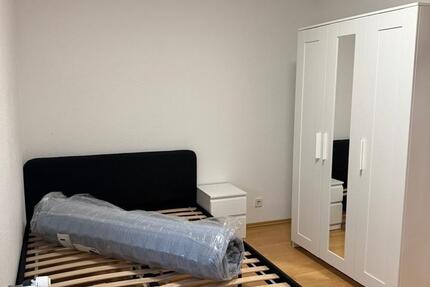 Wohnung Ludwigsburg Pflugfelden - 1 Zimmer, 13 m&sup2;, 530&euro; | Angebot:25080108