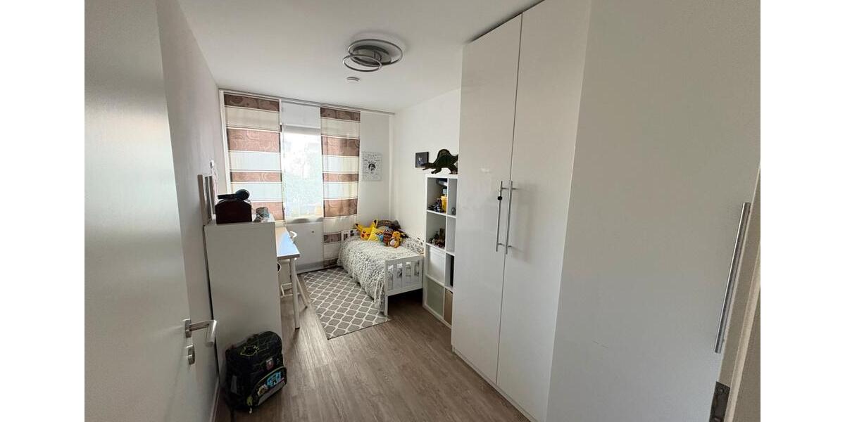 Schöne 4,5 Zimmer Terrassenwohnung in HNSontheim 4.5 zimmer