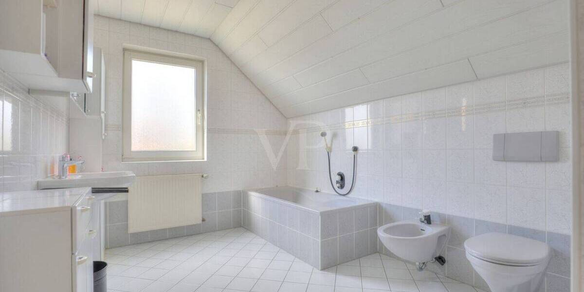 Einfamilienhaus Heilbronn / Böckingen Böckingen - 1 Zimmer, 213 m&sup2;, 945.000&euro; | Angebot:26204109
