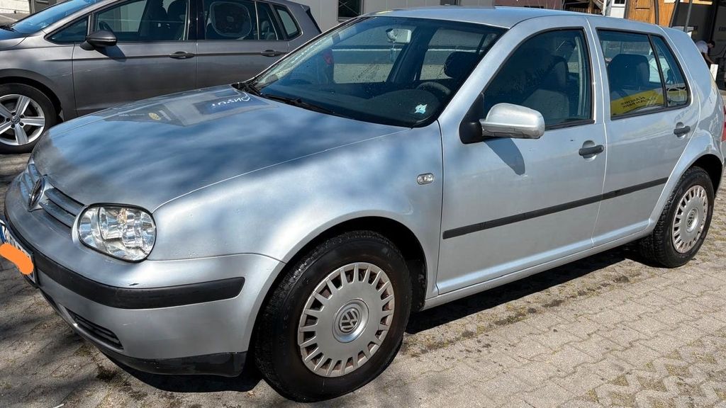 VW Golf 166.500 km 1.399 &euro; Heilbronn 74074