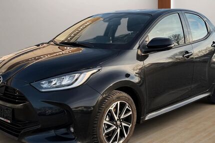 Toyota Yaris 49.800 km 15.890 &euro; Obersulm-Willsbach 74182