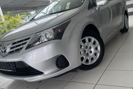 Toyota Avensis 41.000 km 8.890 &euro; Öhringen 74613