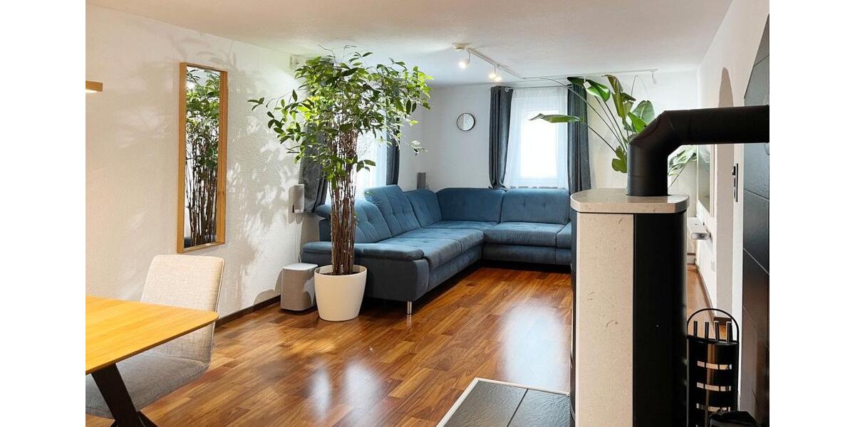 Doppelhaushälfte Neuenstein - 6 Zimmer, 108 m&sup2;, 1.440&euro; | Angebot:26463064