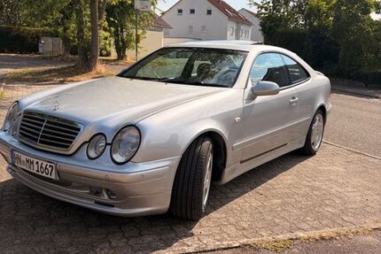 Mercedes-Benz CLK 320 176.000 km 11.900 &euro; Lauffen 74348