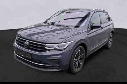 VW Tiguan 82.100 km 27.930 € Öhringen 74613