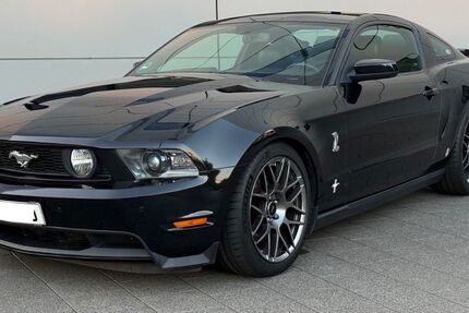 Ford Mustang 90.600 km 25.430 &euro; Heilbronn 74074