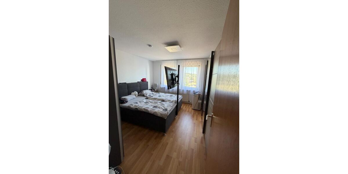 Etagenwohnung Vaihingen an der Enz - 3.5 Zimmer, 77 m&sup2;, 286.900&euro; | Angebot:27118386