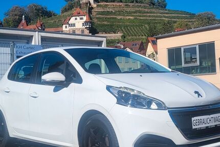 Peugeot 208 121.877 km 4.990 &euro; Beilstein 71717