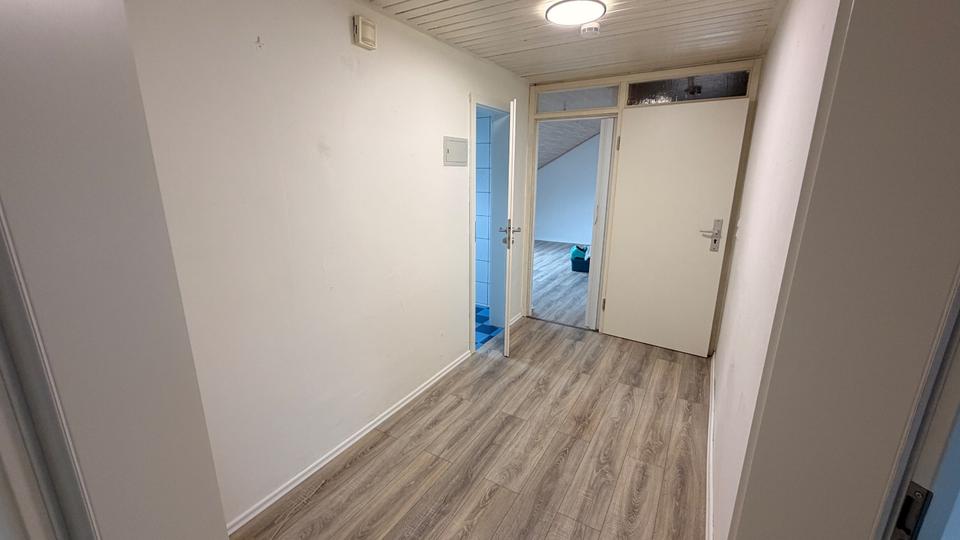 Dachgeschoßwohnung Billigheim - 4 Zimmer, 78 m&sup2;, 850&euro; | Angebot:25160996