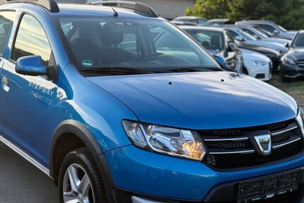 Dacia Sandero 85.000 km 6.499 &euro; Gundelsheim 74831