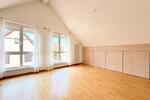 Etagenwohnung Kirchheim am Neckar - 4 Zimmer, 76 m&sup2;, 990&euro; | Angebot:26341195