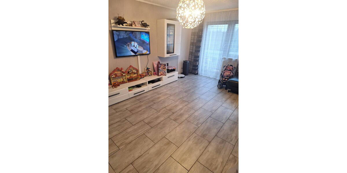 Etagenwohnung Öhringen-Zwetschgenwäldle Öhringen - 4 Zimmer, 94 m&sup2;, 250.000&euro; | Angebot:26318889