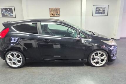 Ford Fiesta 180.000 km 2.990 &euro; Asperg/Ludwigsburg bei Stuttgart 71679