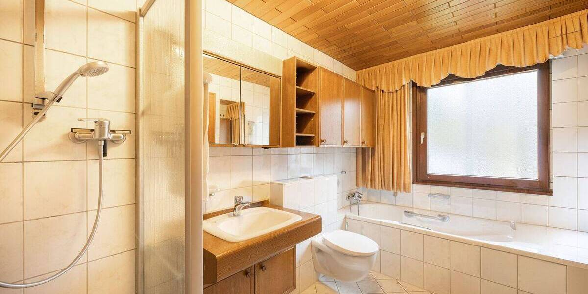 Bungalow Affalterbach Wolfsölden - 5 Zimmer, 122 m&sup2;, 455.000&euro; | Angebot:26160454