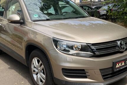 VW Tiguan 243.300 km 7.400 &euro; Ludwigsburg 71638