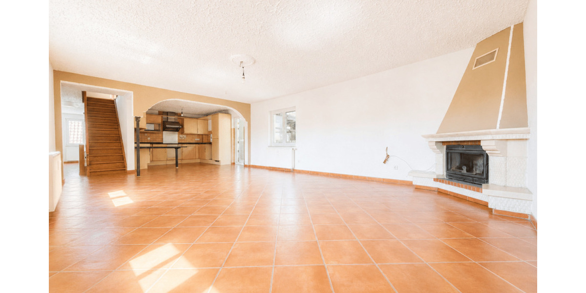 Mehrfamilienhaus, Wohnhaus Bietigheim-Bissingen Untermberg - 8 Zimmer, 216 m&sup2;, 529.000&euro; | Angebot:26920799