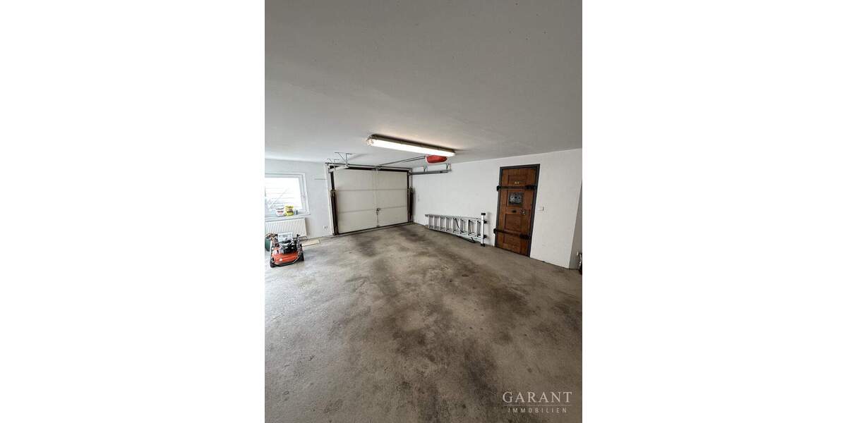 Einfamilienhaus Heilbronn Kernstadt - 6 Zimmer, 245 m&sup2;, 3.200&euro; | Angebot:25682750