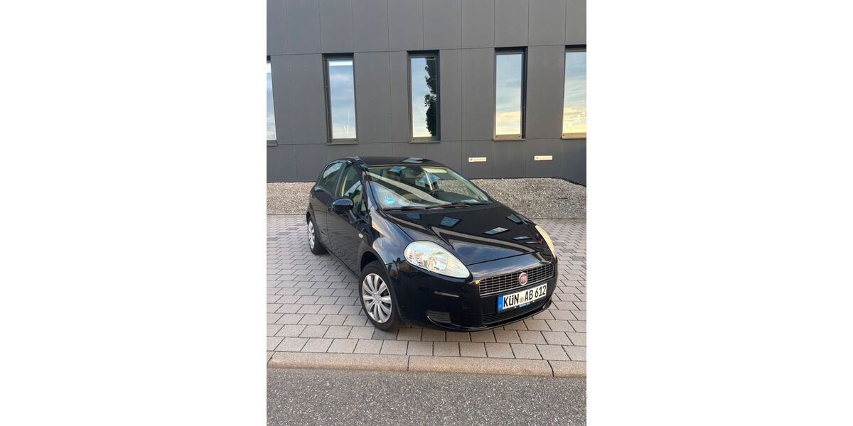 Fiat Punto 87.500 km 2.700 &euro; Öhringen 74613