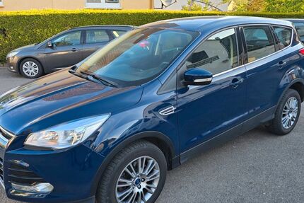 Ford Kuga 53.000 km 9.950 &euro; Bad Friedrichshall 74177