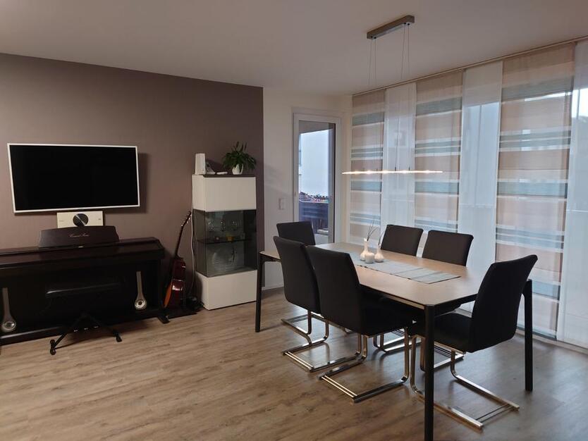 Wunderschöne Neuwertige 4½-Zimmer-Wohnung zum Wohlfühlen zimmer