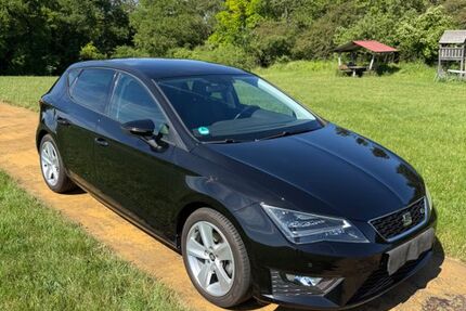 Seat Leon 128.161 km 11.300 &euro; Mosbach 74821