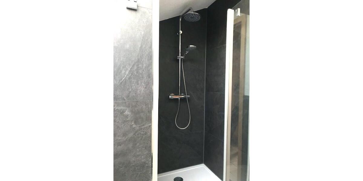 Etagenwohnung Markgröningen - 2 Zimmer, 65 m&sup2;, 18&euro; | Angebot:25443740