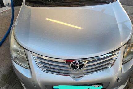 Toyota Avensis 186.500 km 3.800 &euro; Heilbronn 74080